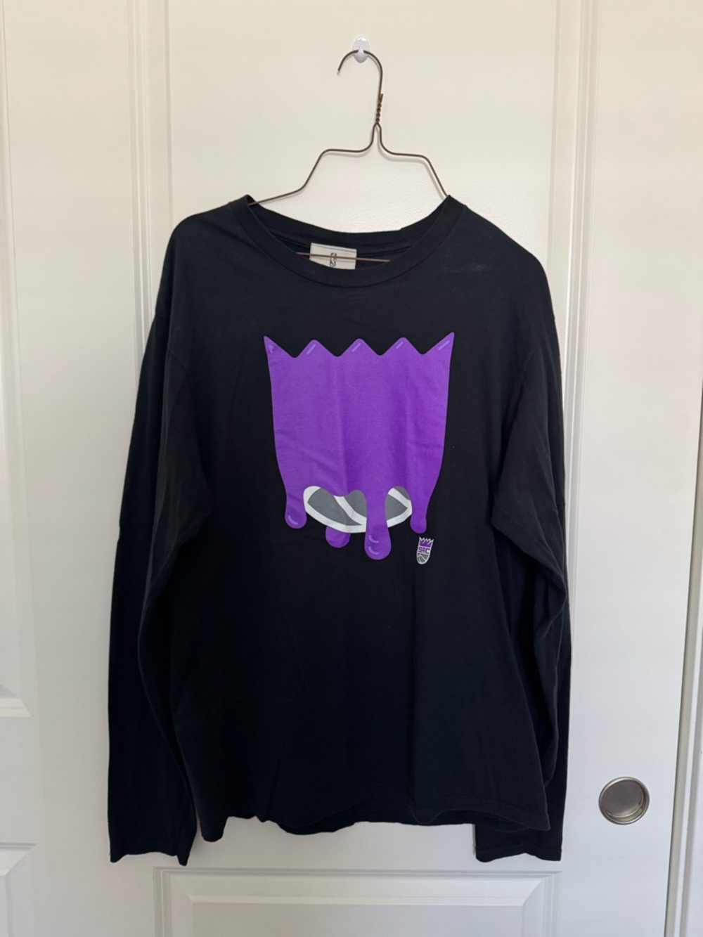 Sacramento Kings Black Long-Sleeve with Purple Drip Graphic